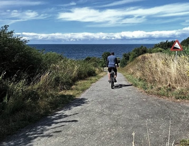 Bornholm – jak dojechać? Prom, samolot i praktyczne wskazówki