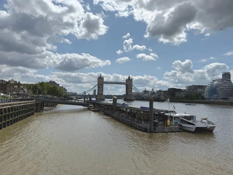 Czy do Londynu trzeba mieć paszport? Kiedy dowód osobisty nie wystarczy