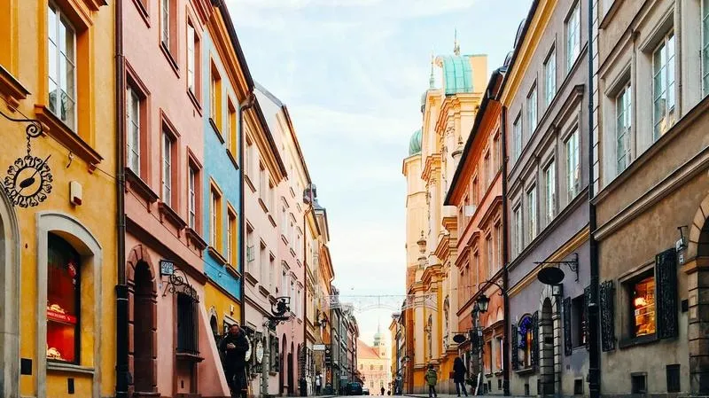 Ile trwa lot z Austrii do Polski? Sprawdź czas podróży i plany lotów