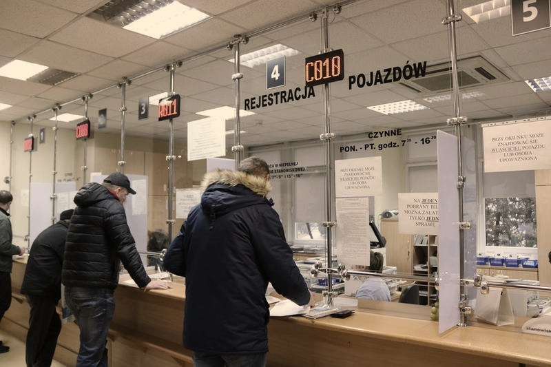 Jak umówić wizytę w wydziale komunikacji w Łodzi? Rezerwacja online krok po kroku
